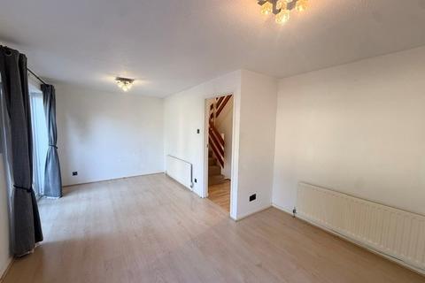 3 bedroom semi-detached house to rent, Setley Gardens, Bournemouth, BH8