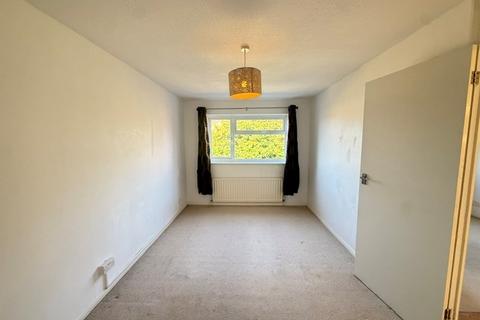 3 bedroom semi-detached house to rent, Setley Gardens, Bournemouth, BH8