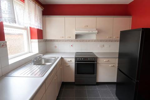 2 bedroom end of terrace house for sale, Church Road, Milford, Godalming, Surrey, GU8