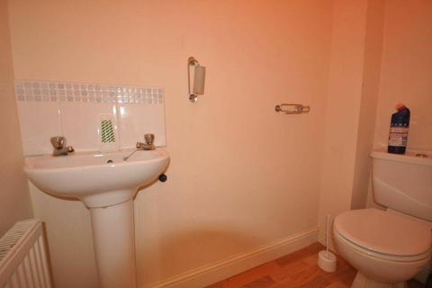 3 bedroom house to rent, Excelsior Drive, Woodville, Swadlincote, Derbyshire, DE11