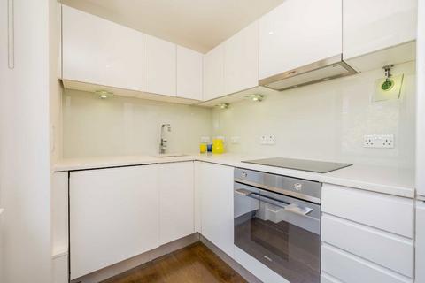 1 bedroom flat for sale, Liverpool Road, London N1
