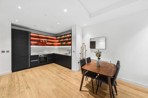 1 bedroom apartment to rent, Amelia House, London City Island, E14