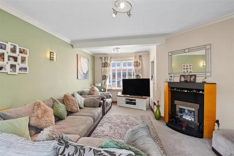 3 bedroom end of terrace house for sale, Southfield Road, Nottingham