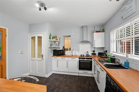 3 bedroom end of terrace house for sale, Southfield Road, Nottingham