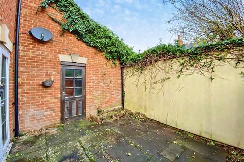 2 bedroom end of terrace house for sale, Walton Green, Aylesbury