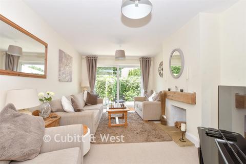 3 bedroom detached bungalow for sale, Rowplatt Lane, East Grinstead RH19