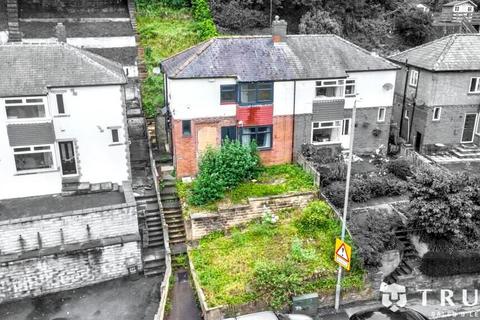 3 bedroom semi-detached house for sale, Bradford Road, Brighouse, West Yorkshire, HD6 4BN