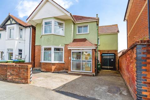 4 bedroom detached house for sale, Janson Road, Southampton