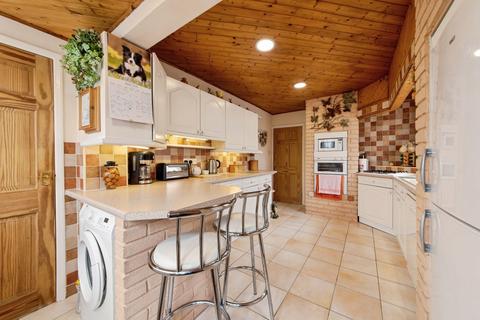 3 bedroom bungalow for sale, Westfield Drive, North Greetwell, Lincoln, Lincolnshire, LN2