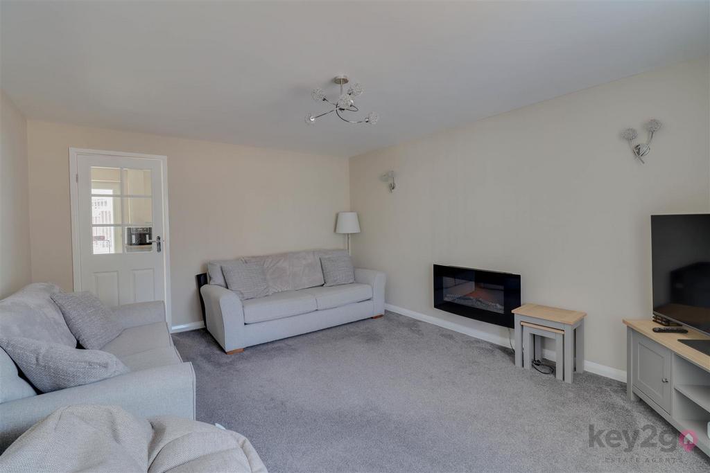 House in Sheffield, Birley Spa, Hackenthorpe - View 2
