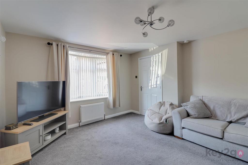 House in Sheffield, Birley Spa, Hackenthorpe - View 3