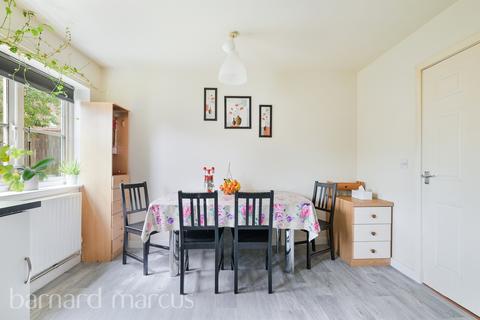 2 bedroom ground floor flat for sale, Westcote Road, Epsom