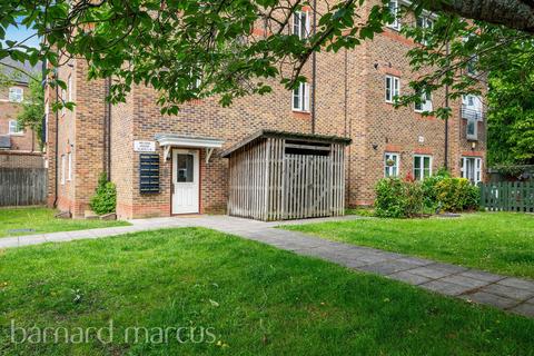2 bedroom ground floor flat for sale, Westcote Road, Epsom