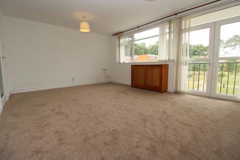 2 bedroom flat to rent, Sollershott Hall, Letchworth Garden City, SG6