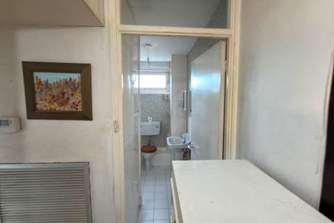 1 bedroom flat for sale, Flat 201 Lemare Lodge, Fair Acres, Bromley, Kent, BR2 9BS