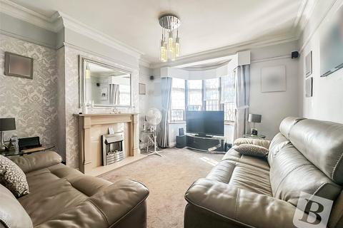 4 bedroom semi-detached house for sale, Rose Glen, Romford, RM7