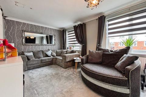 6 bedroom semi-detached house for sale, Mackley Close, South Shields