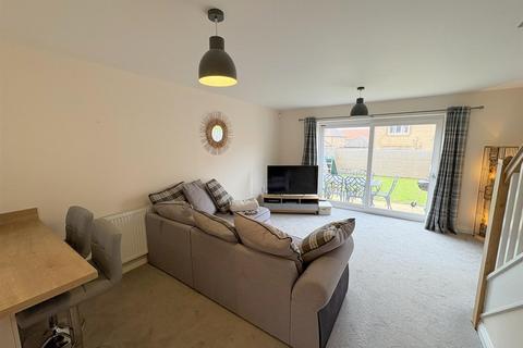 2 bedroom terraced house for sale, Winding Way, Darlington