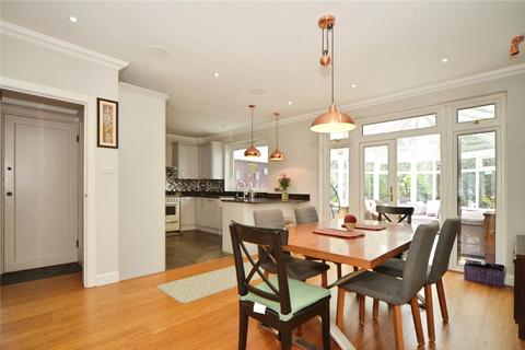 4 bedroom semi-detached house for sale, Cedarhurst Drive, Eltham, London, SE9