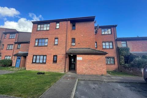undefined, Verona Close, Cowley, UB8