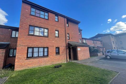 undefined, Verona Close, Cowley, UB8