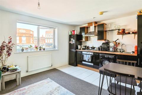 1 bedroom flat for sale, Hankinson Road, CHARMINSTER, Bournemouth, Dorset, BH9