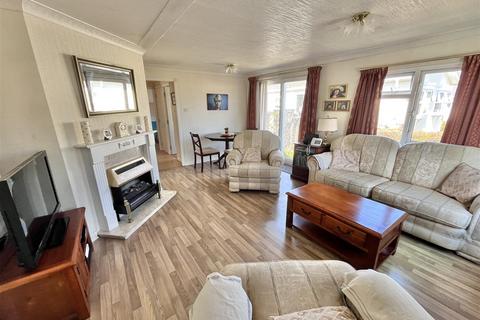 2 bedroom park home for sale, Mossways Park, Wilmslow