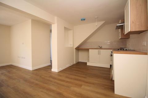 undefined, Flat 6, 11a Waunrhydd Road, Tonyrefail, Porth, CF39 8EN