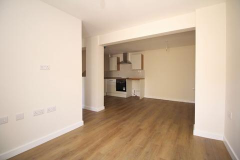 undefined, Flat 6, 11a Waunrhydd Road, Tonyrefail, Porth, CF39 8EN
