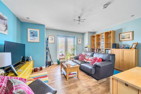 2 bedroom coach house for sale, Blackberry Way, Keynsham, Bristol