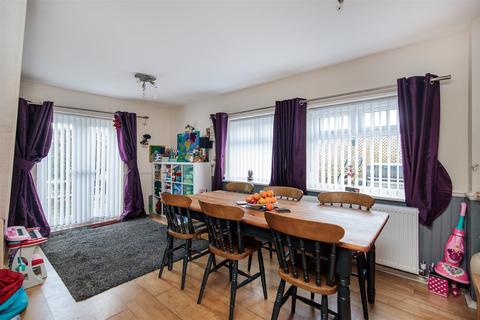 5 bedroom detached house for sale, Pinewood Avenue, North Gosforth, NE13