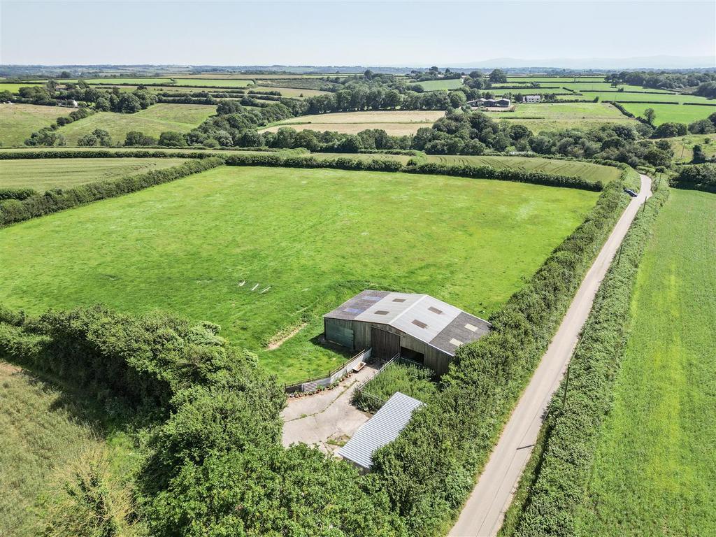 South of Riddlecombe - View 5