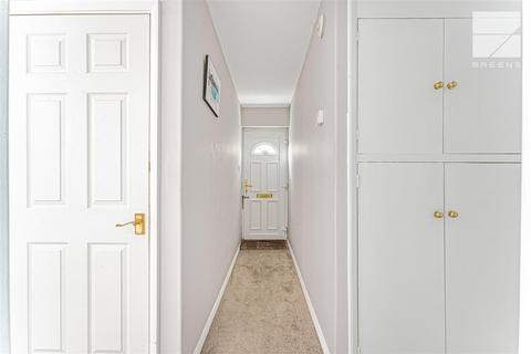 2 bedroom maisonette for sale, Warren Road, London