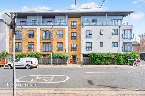1 bedroom flat for sale, Broadwater Road, London