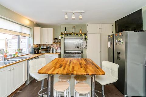 5 bedroom semi-detached house for sale, Blighmont Crescent, Southampton