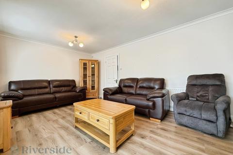 3 bedroom semi-detached house for sale, South Bridge Road, Hull HU9