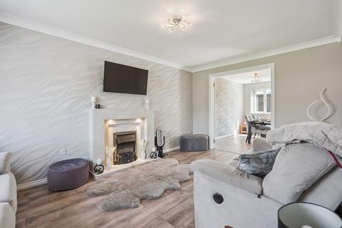 4 bedroom detached house for sale, Glentye Drive, Tullibody, FK10