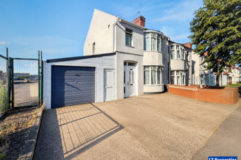 3 bedroom semi-detached house to rent, Luton LU1