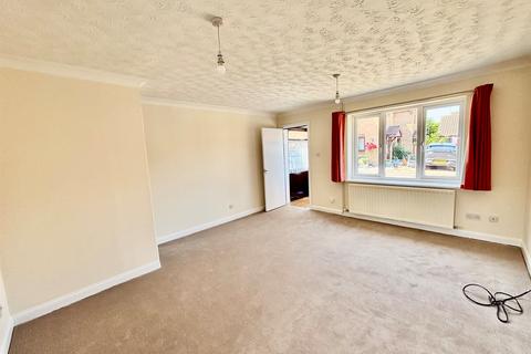 2 bedroom detached bungalow for sale, Hoylake Drive, Farcet, Peterborough