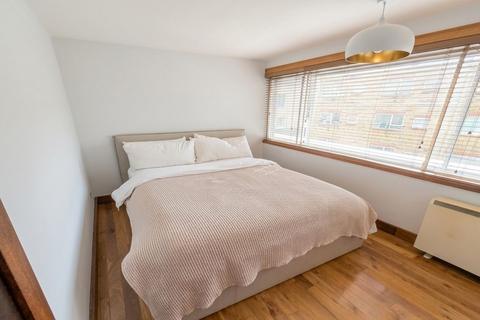1 bedroom apartment to rent, Heron Place 9 Thayer Street, Marylebone, W1U