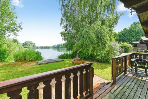 3 bedroom lodge for sale, Holme Road, King's Lynn