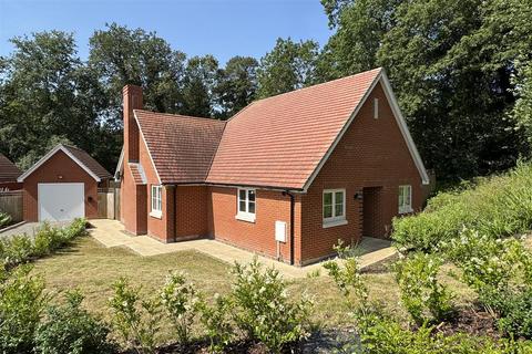 2 bedroom detached bungalow for sale, Wormley, Godalming
