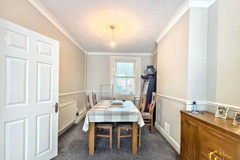 3 bedroom terraced house for sale, Salisbury Road, Bexhill-on-Sea, TN40