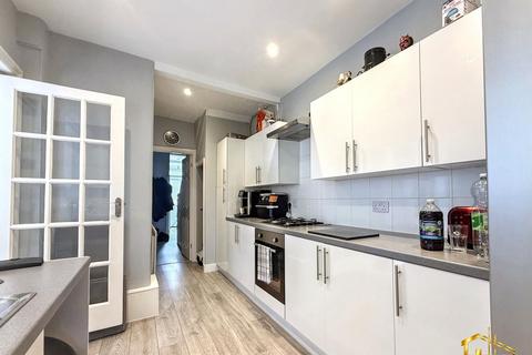 3 bedroom terraced house for sale, Salisbury Road, Bexhill-on-Sea, TN40