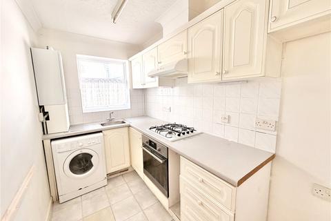 1 bedroom ground floor flat for sale, Penn Hill Avenue, Poole, Dorset, BH14