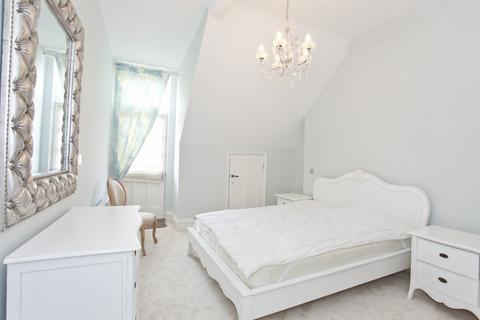 undefined, Clifford Street, York, YO1