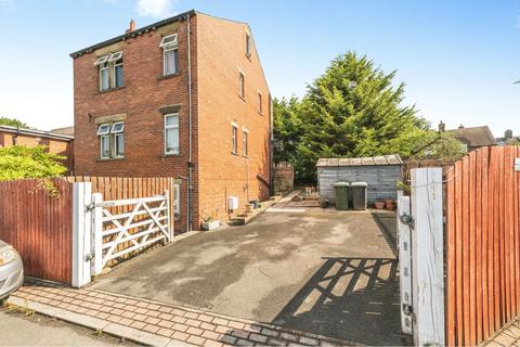 3 bedroom semi-detached house for sale, Highgate Lane, Huddersfield, HD8