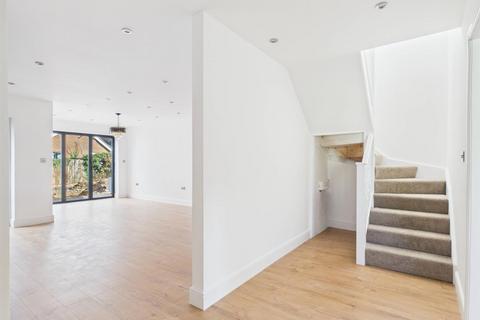 4 bedroom detached house for sale, Netherne Lane, Coulsdon CR5
