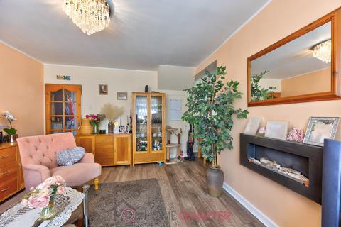 undefined, North Road, Rotherham, S65 2