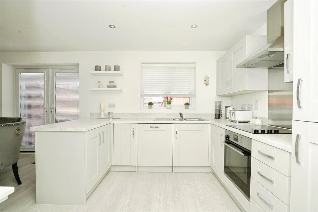 Kingfisher Road, Stoke Bardolph, Burton Joyce, Nottingham, NG14 - View 3